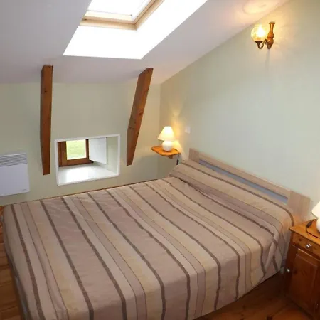 Maison De Caractere Renovee Avec Cheminee Et Internet, 9 Pers, Pres De Garabit - Fr-1-742-82 * Clavières-de-Montagne