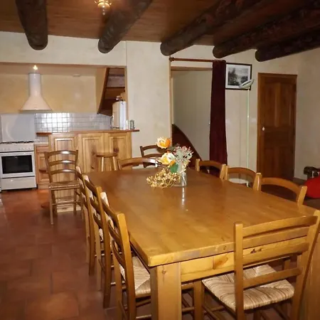 بيت للعطل Maison De Caractere Renovee Avec Cheminee Et Internet, 9 Pers, Pres De Garabit - Fr-1-742-82